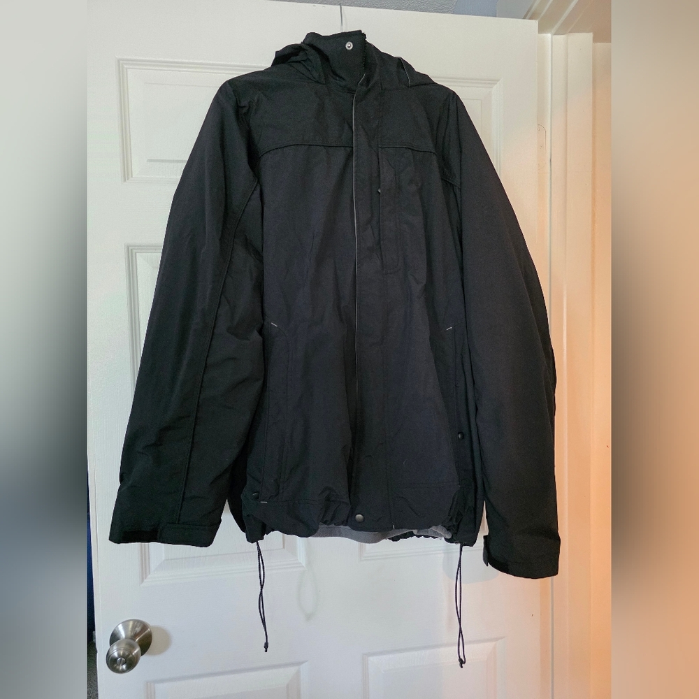 L.L. Bean Black Ski & Snowboard Jacket Weather-Resistant Hooded